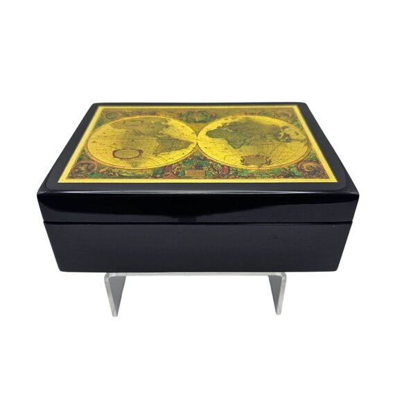 Pacific Connections Old World Map Lacquer Box - Picture 10 of 16